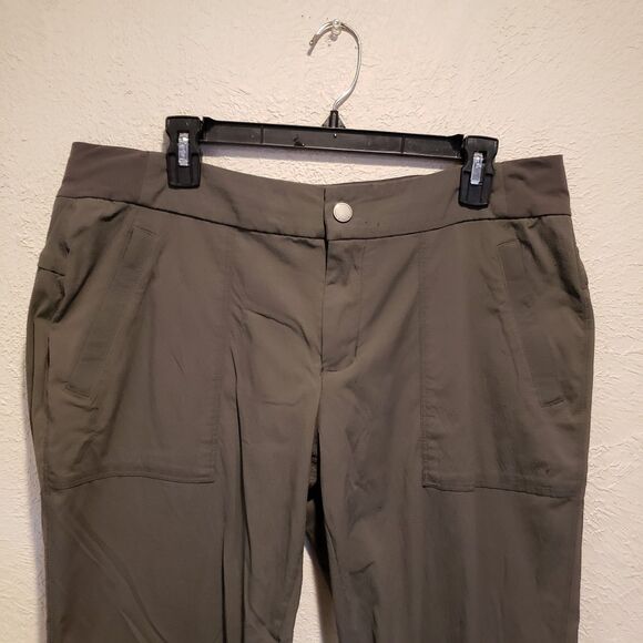 Athleta Trekkie North Jogger Pants Mountain Olive Green Womens Size 14P Hiking - Picture 4 of 10
